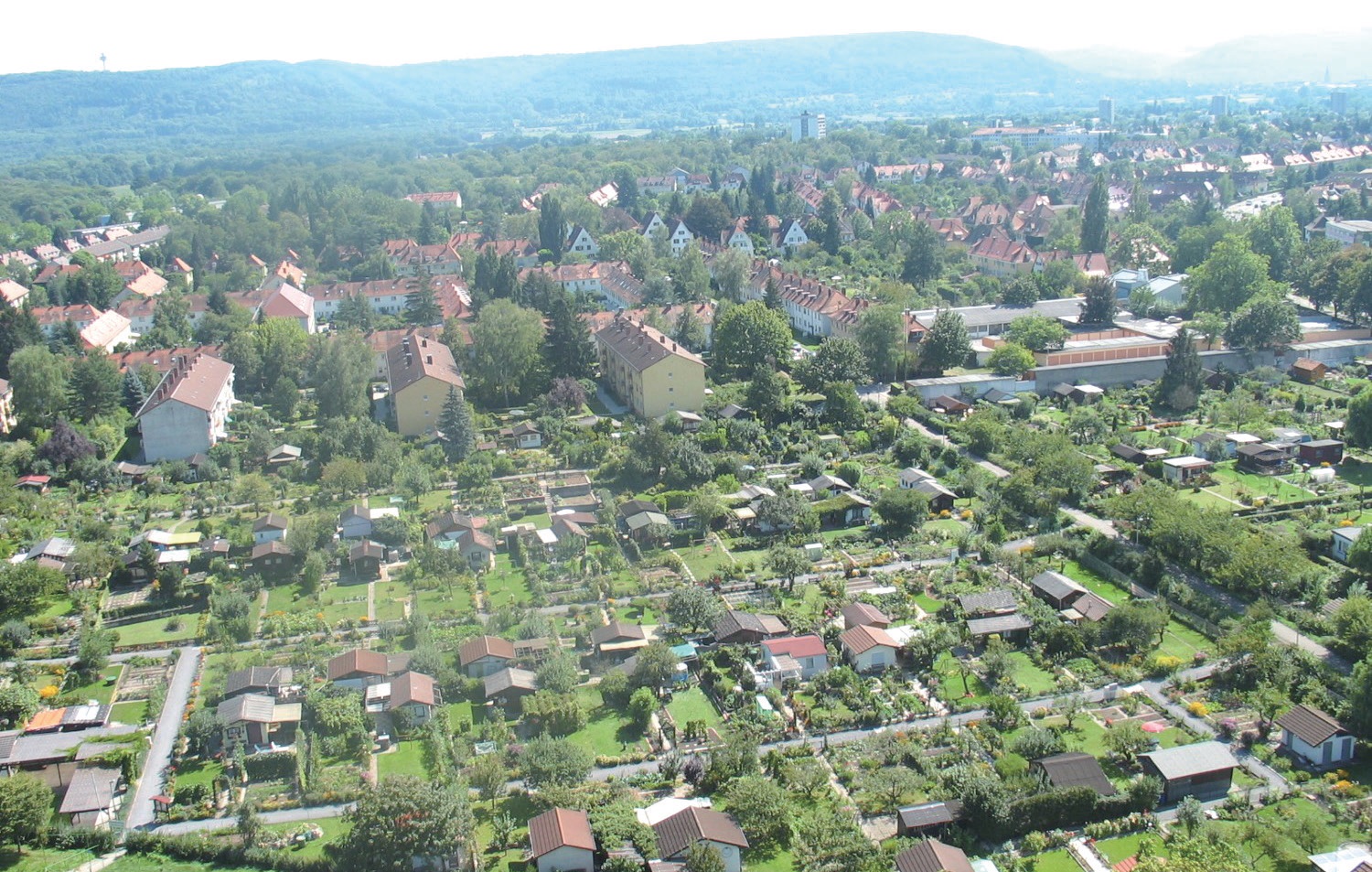 칼스루에시는 독일 전체에서 클라인 가르텐이 가장 활발한 도시다. 도시 전체가 숲 같다. ⓒ칼스루에 클라인 가르텐 협회